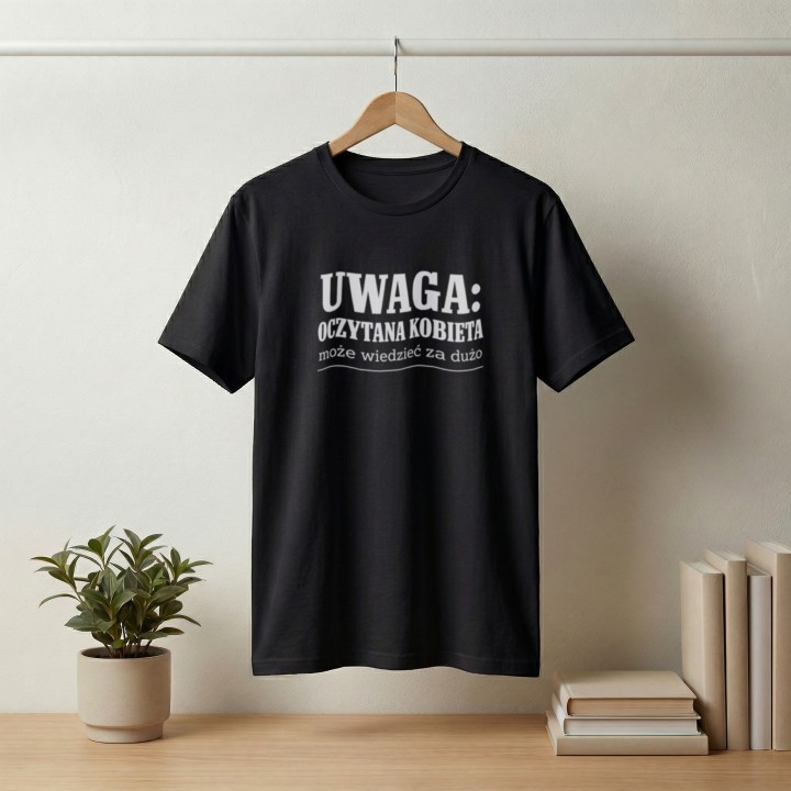 Koszulka - Uwaga oczytana kobieta - Galeria - (000_1)_UNI_BLACK