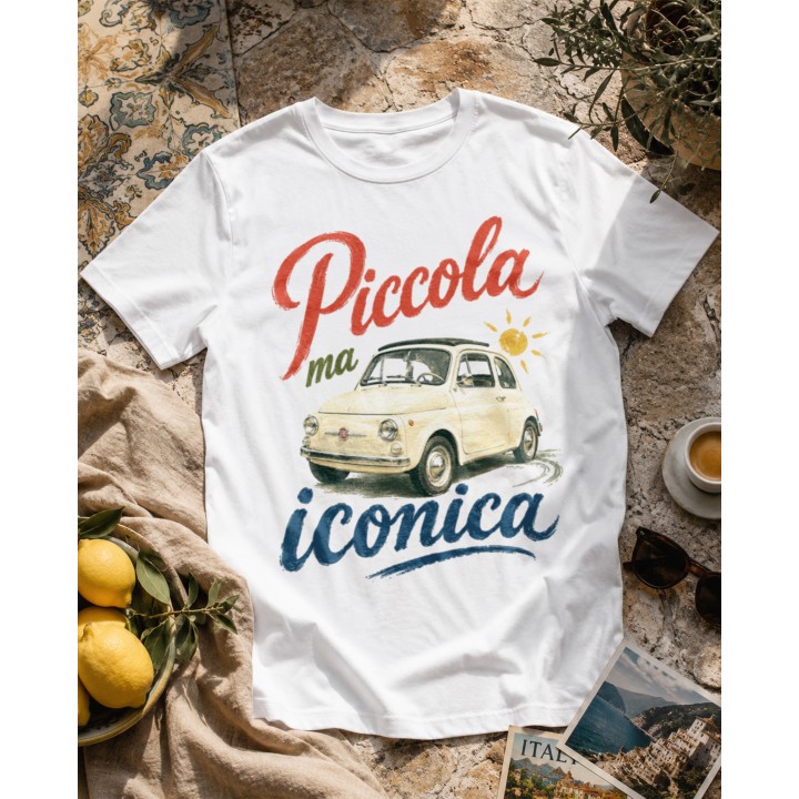 Koszulka - Vita al Sole - Fiat 500 Piccola ma iconica - Galeria - (000_7)_Custom_Italiano