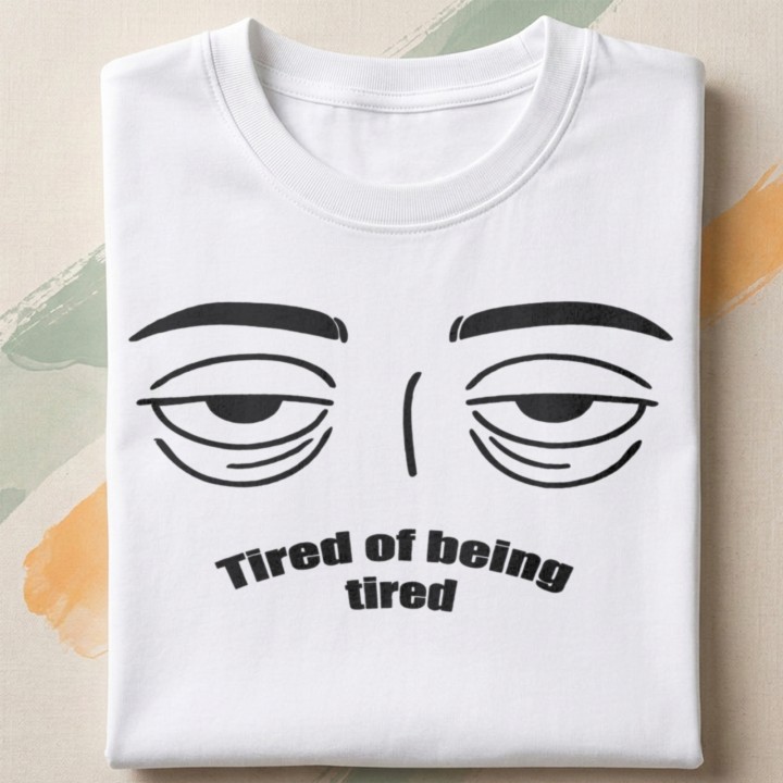 T-shirt z motywem zmęczenia i braku snu