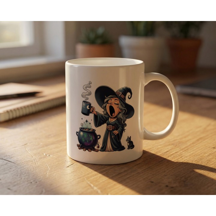 Kubek z nadrukiem „Ja nie bluźnię, ja rzucam zaklęcia” – śmieszny kubek czarownica