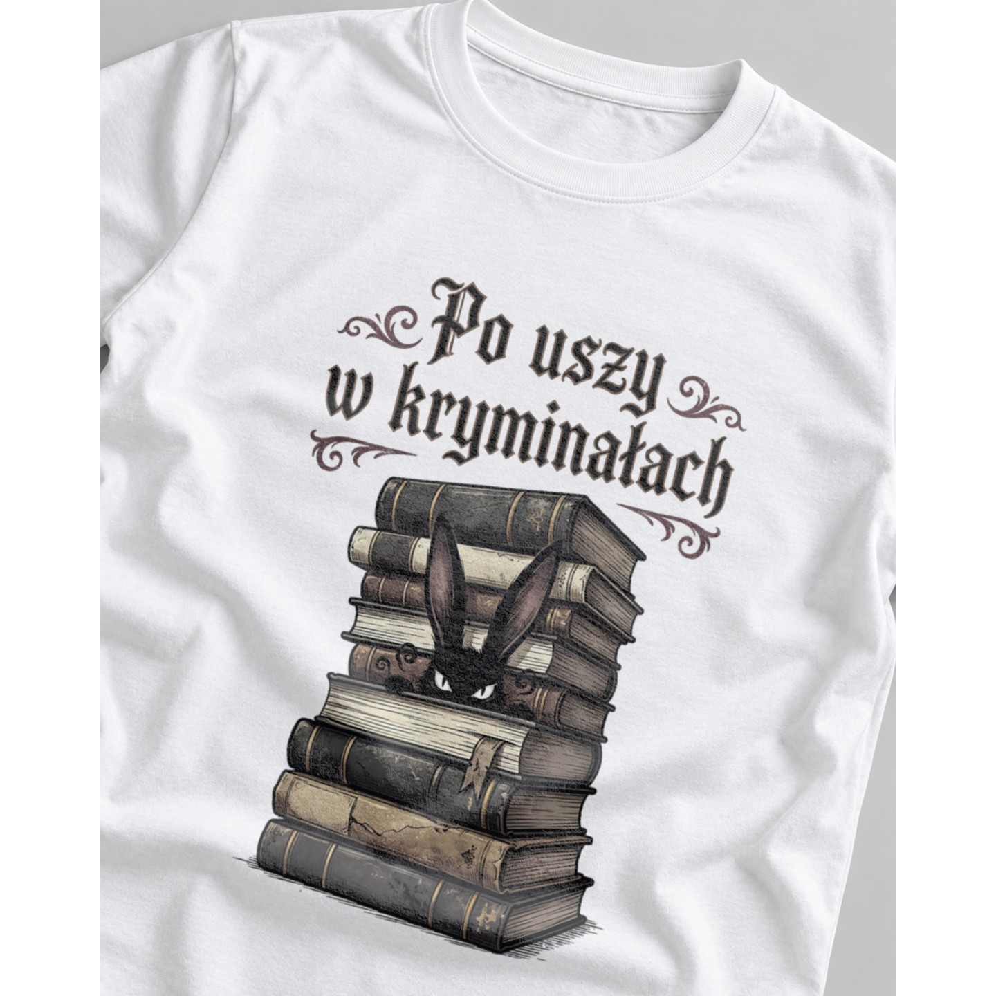 Koszulka Po Uszy w Kryminałach dla fana książek – Damska fit biała