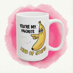 Kubek z nadrukiem „You’re my favorite kind of stupid” – bananowy komplement