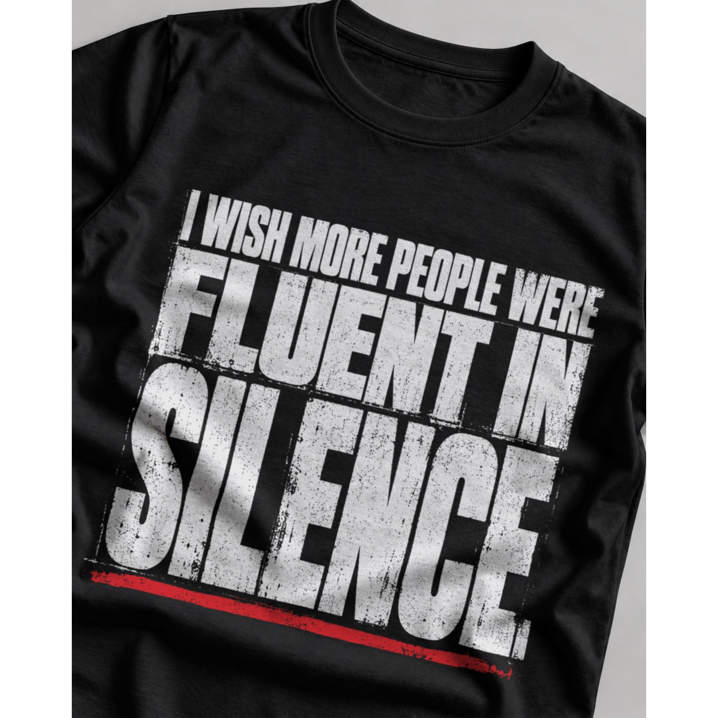 Koszulka z napisem I wish more people were fluent in Silence – Damska Fit Czarna