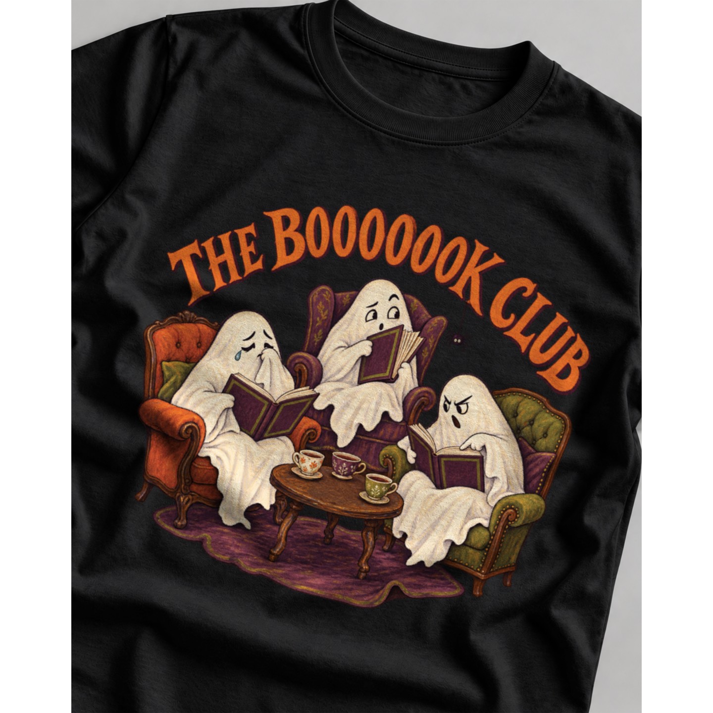 Koszulka z nadrukiem The Boooook Club z duchami czytającymi książki – Damska Fit Czarna