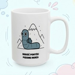 Kubek z nadrukiem Radość powyżej poziomu morza – Typowy Robak w górach