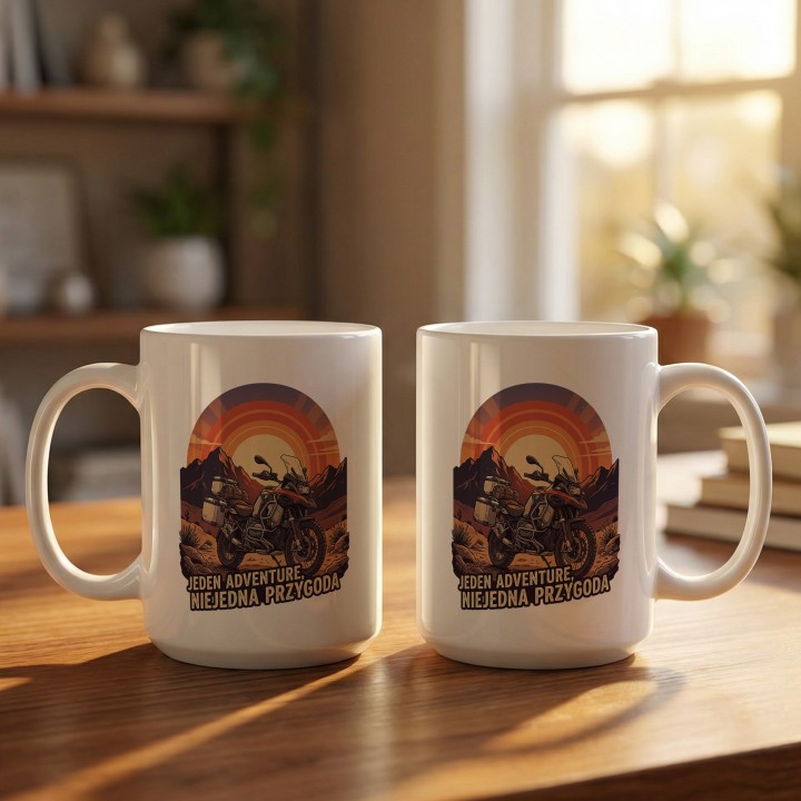 Kubek z nadrukiem BMW GS Adventure – „Jeden Adventure, Niejedna Przygoda" – prezent dla motocyklisty